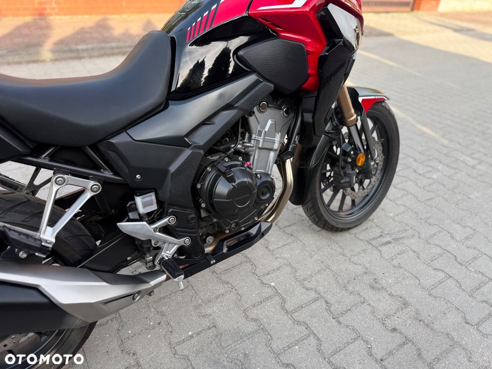 Honda CB - 12