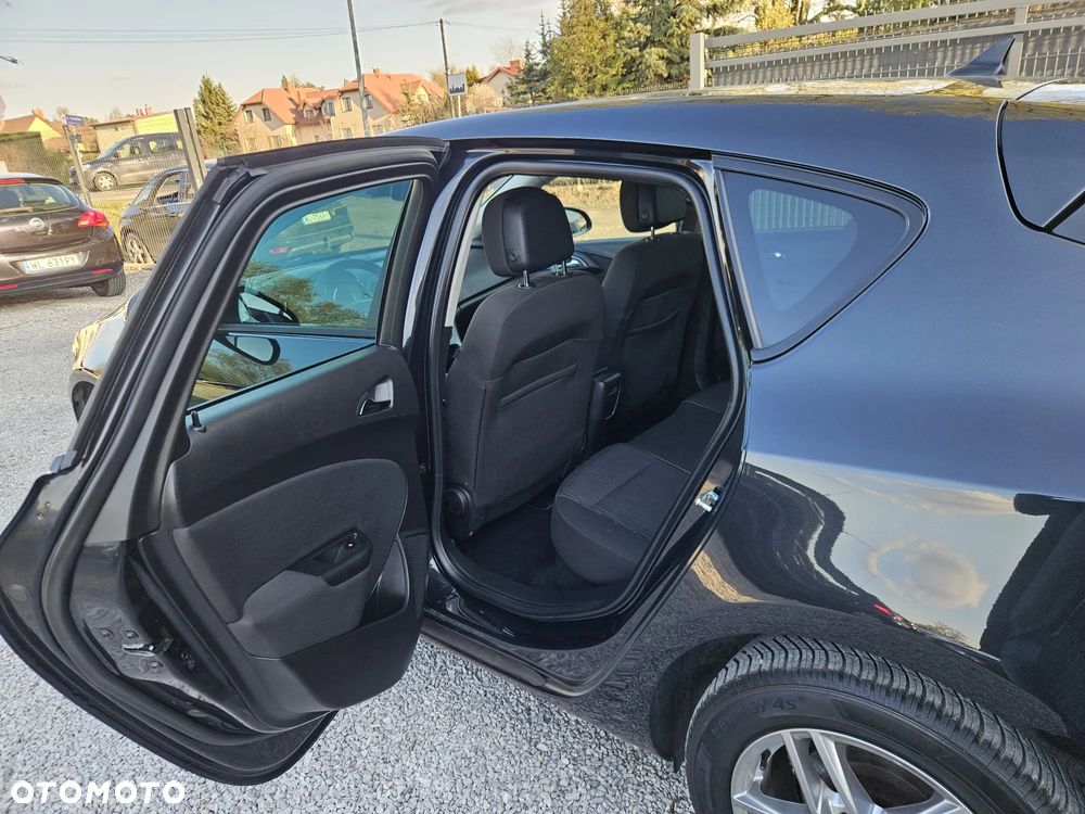 Opel Astra 1.4 Turbo Edition - 31