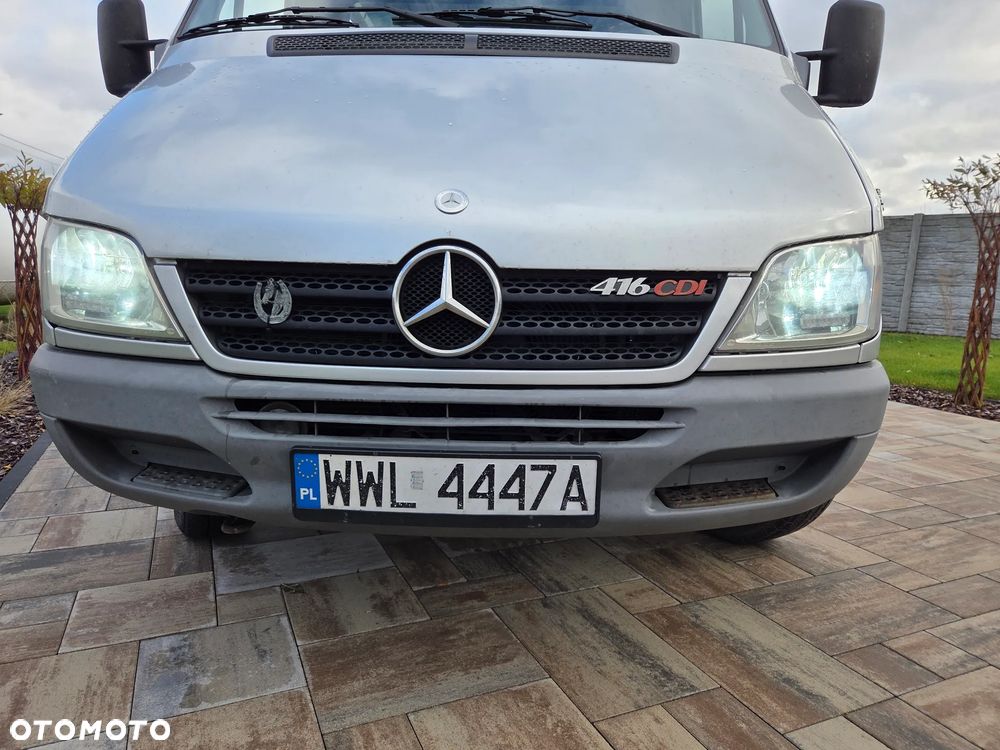Mercedes-Benz Sprinter - 5