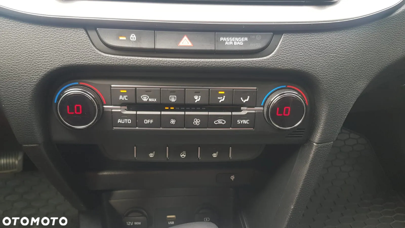 Kia Ceed 1.4 T-GDI L Business Line DCT - 21