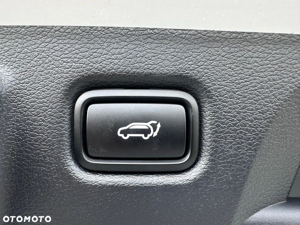 Kia ProCeed 1.5 T-GDI GT Line DCT - 24