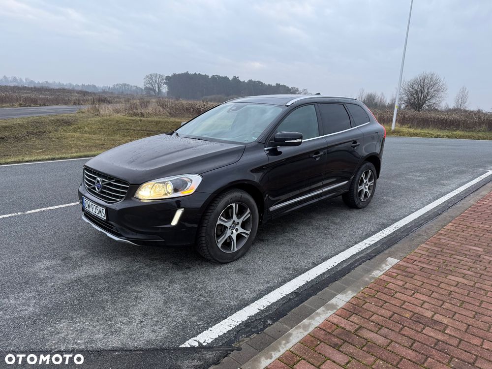 Volvo XC 60 D5 AWD Summum - 2