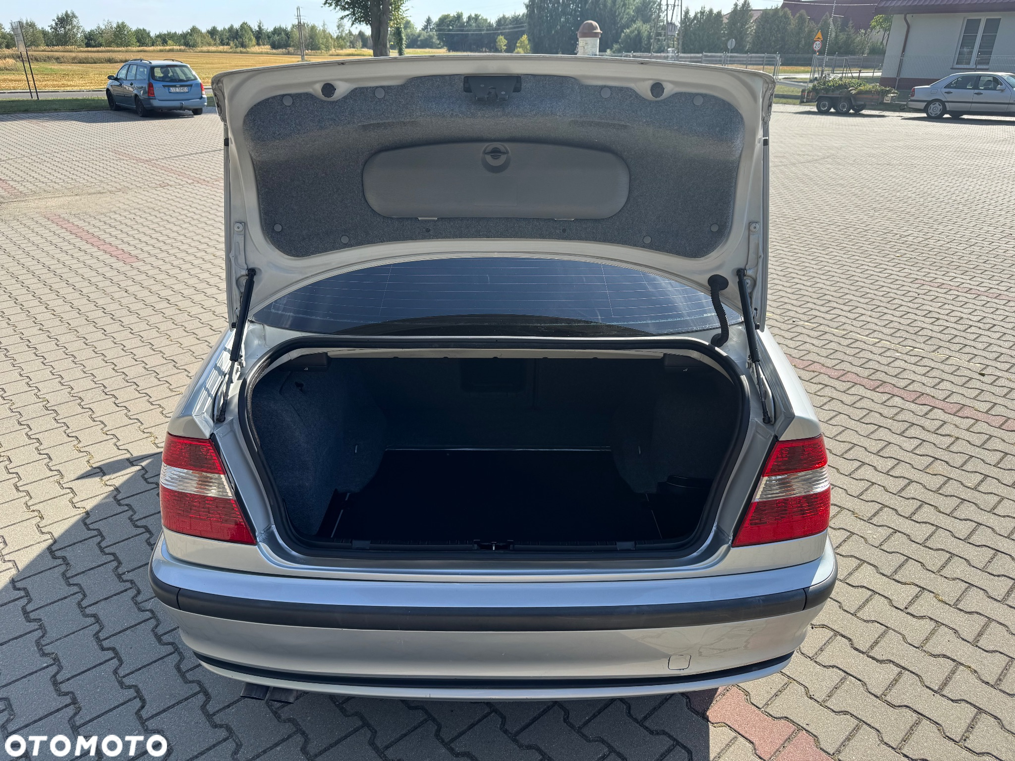 BMW Seria 3 323i - 19