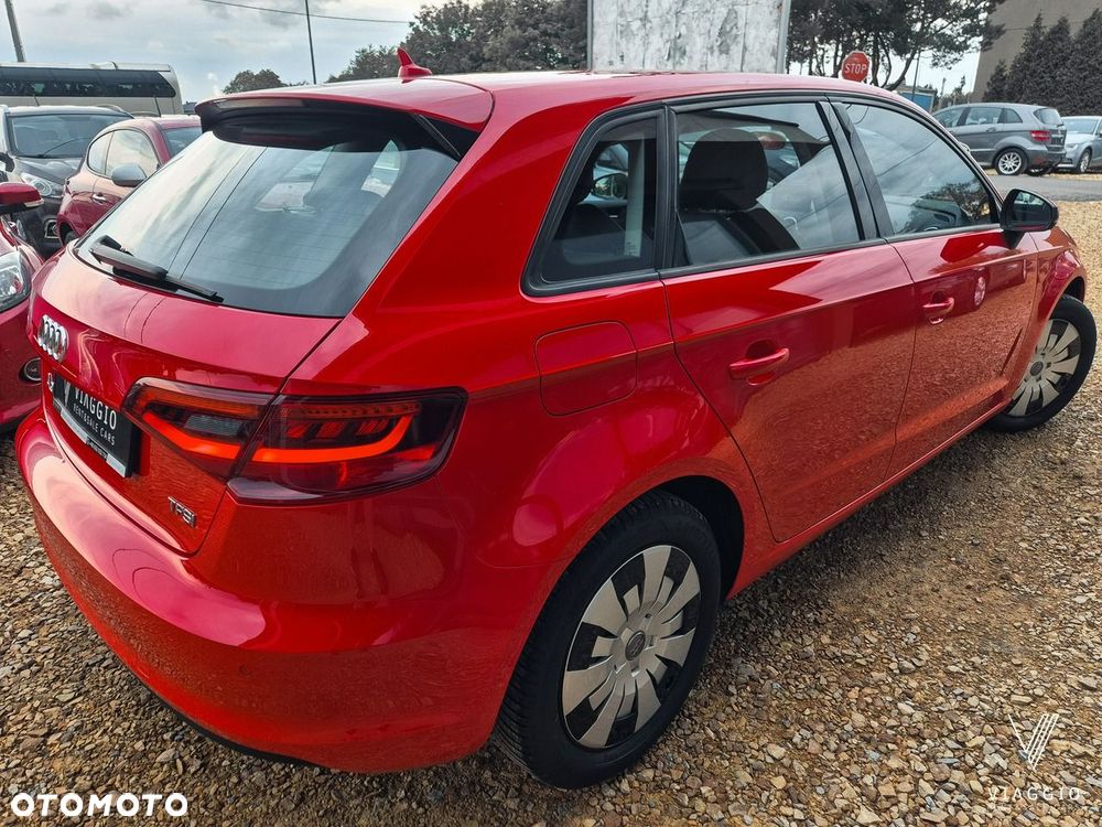 Audi A3 Sportback 1.4 TFSI Attraction - 5