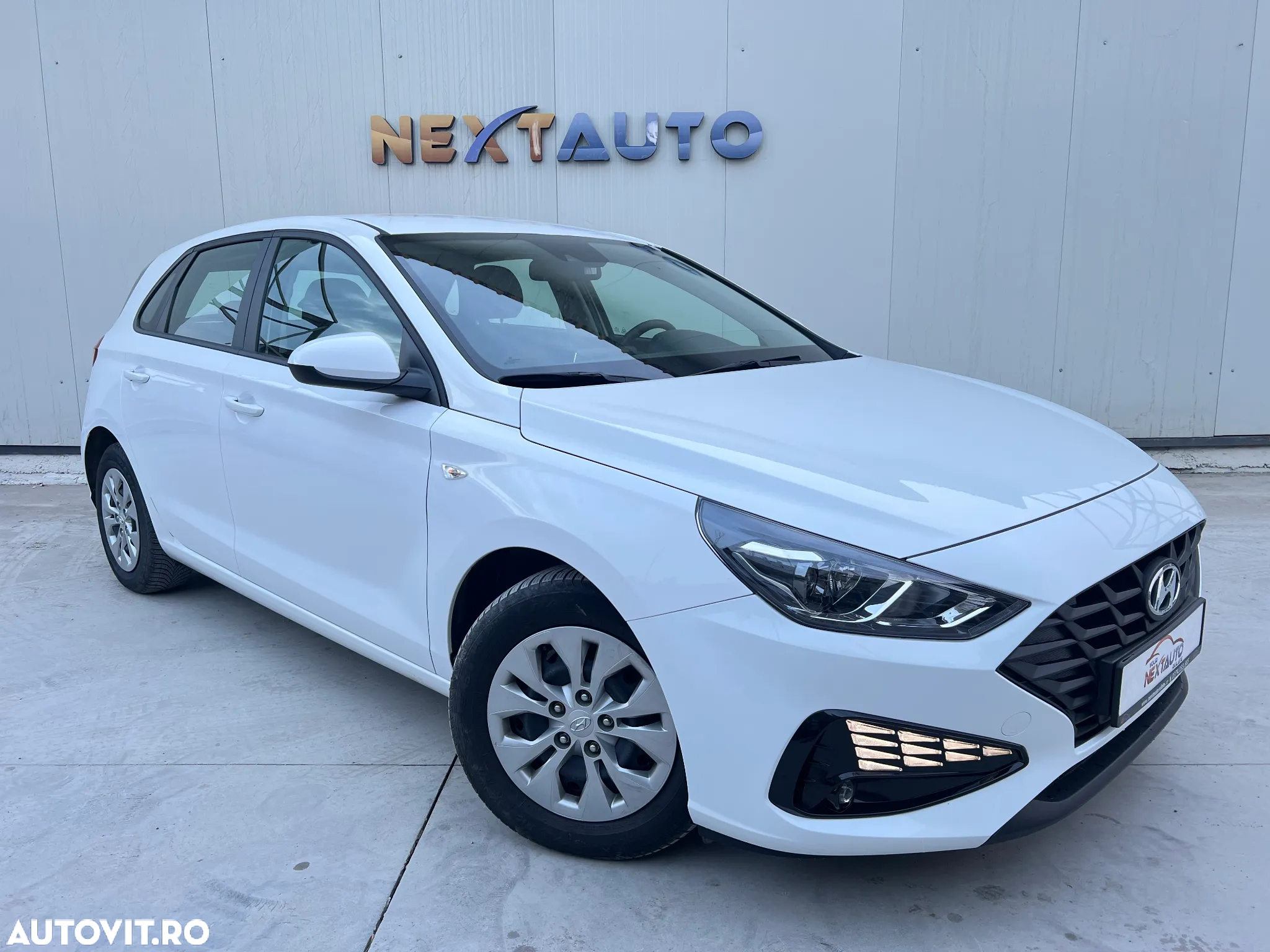 Hyundai i30 1.5 110CP 5DR M/T Comfort - 3