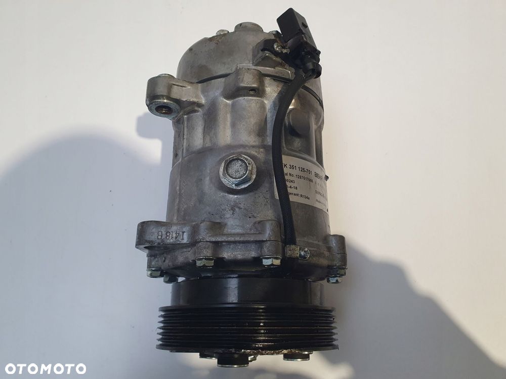 SPRĘŻARKA KLIMATYZACJI Seat Toledo II 1.6 16V pompa 8FK351125 - 3