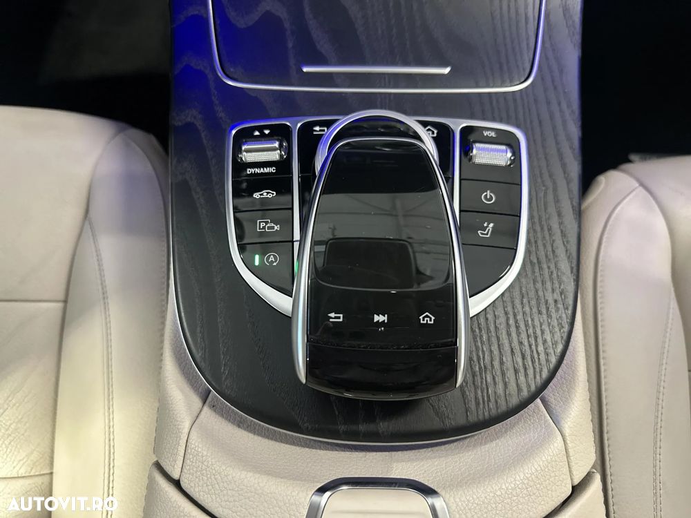 Mercedes-Benz E 220 d All-Terrain 4MATIC Aut. - 18