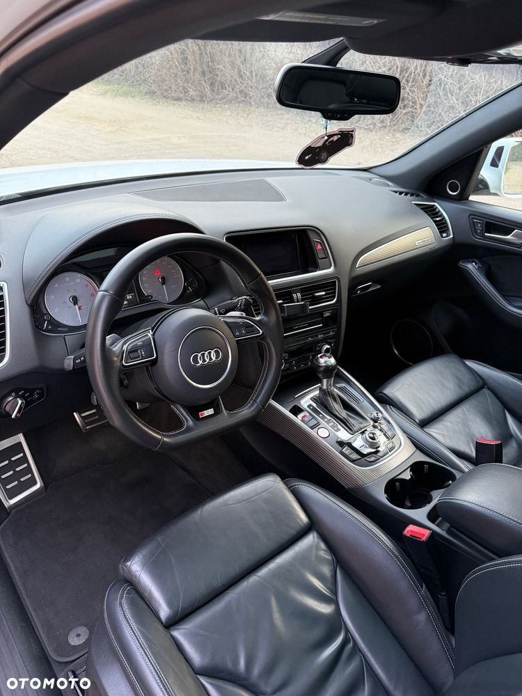 Audi SQ5 - 6
