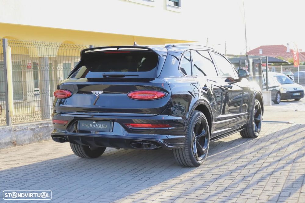 Bentley Bentayga V8 S Black Edition - 4