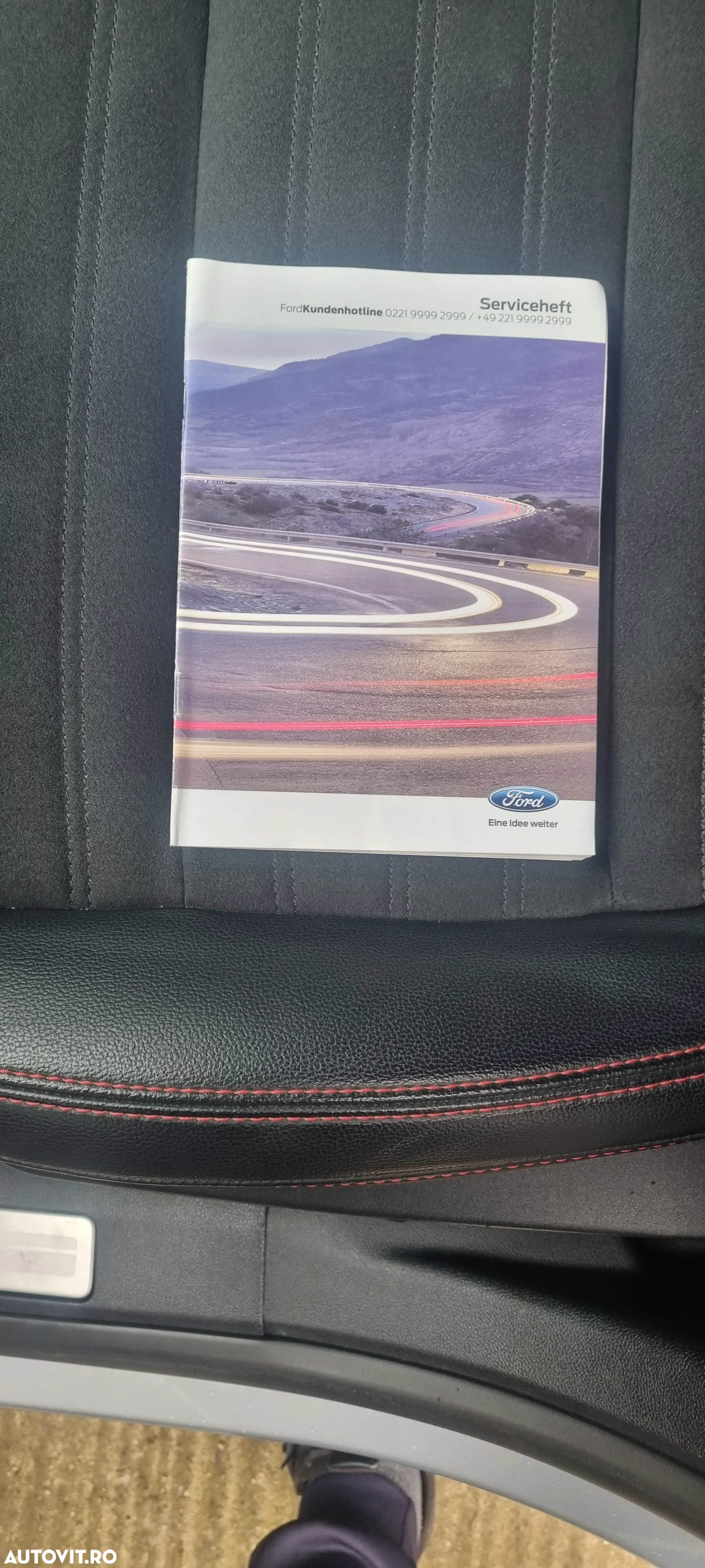 Ford Kuga 2.5 Duratec PHEV ST-LINE X - 20