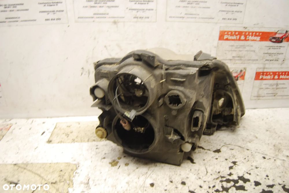 LAMPA LEWY PRZÓD PRZEDNIA LEWA 8200301852 XENON RENAULT MODUS - 6