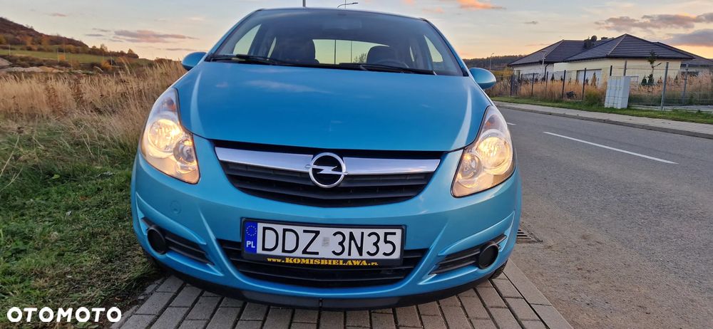 Opel Corsa 1.2 16V Essentia - 5