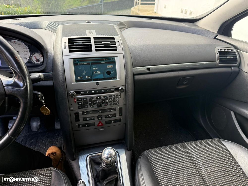 Peugeot 407 SW HDi 135 - 8