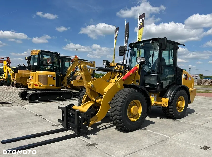 Caterpillar 906 - 2
