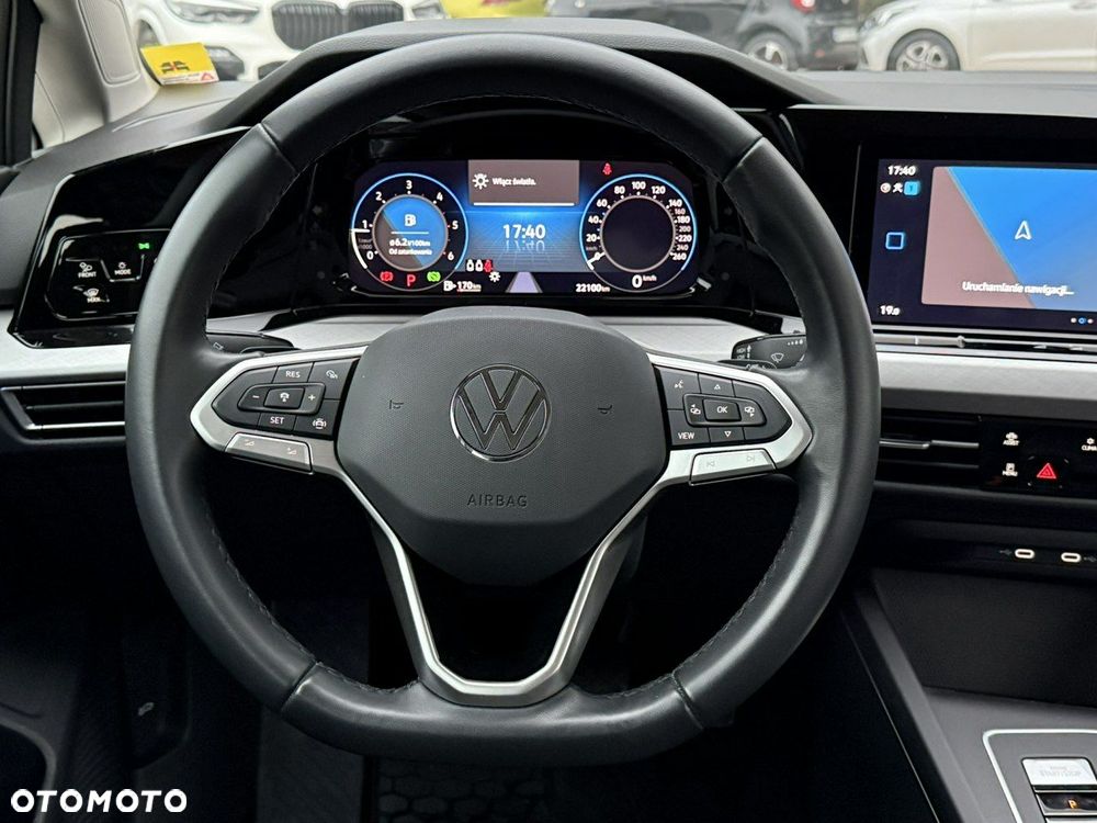 Volkswagen Golf - 18