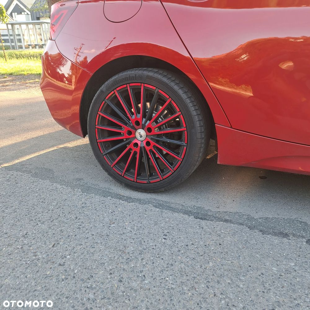 BMW Seria 1 120i Edition M Sport Shadow - 14