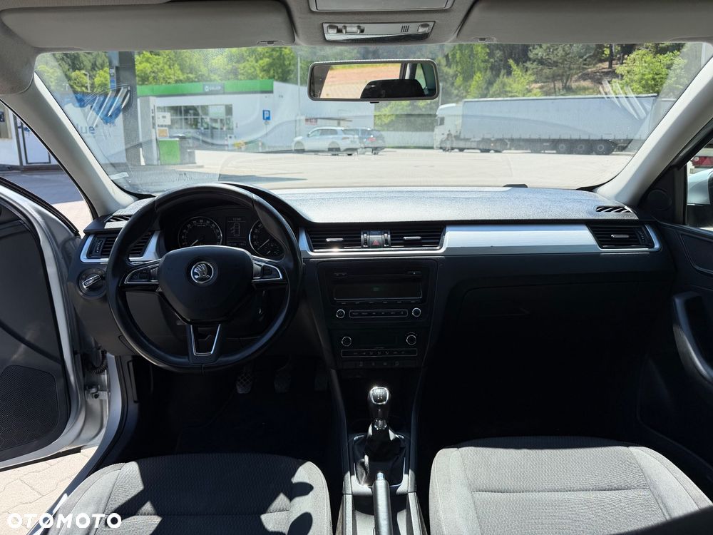 Skoda RAPID 1.6 TDI DPF Edition - 13