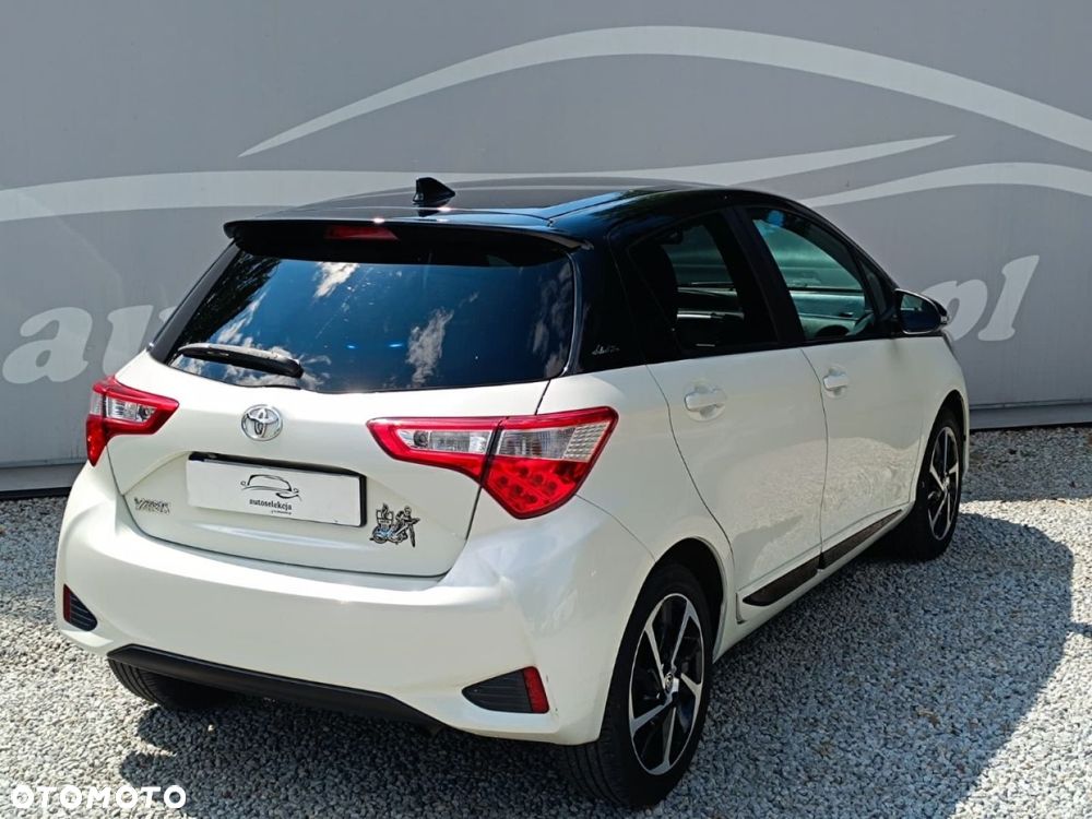 Toyota Yaris - 14