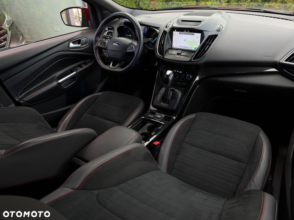 Ford Kuga 2.0 TDCi 4x4 ST-Line - 21