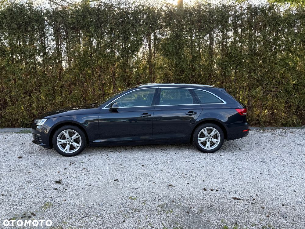 Audi A4 Avant - 14