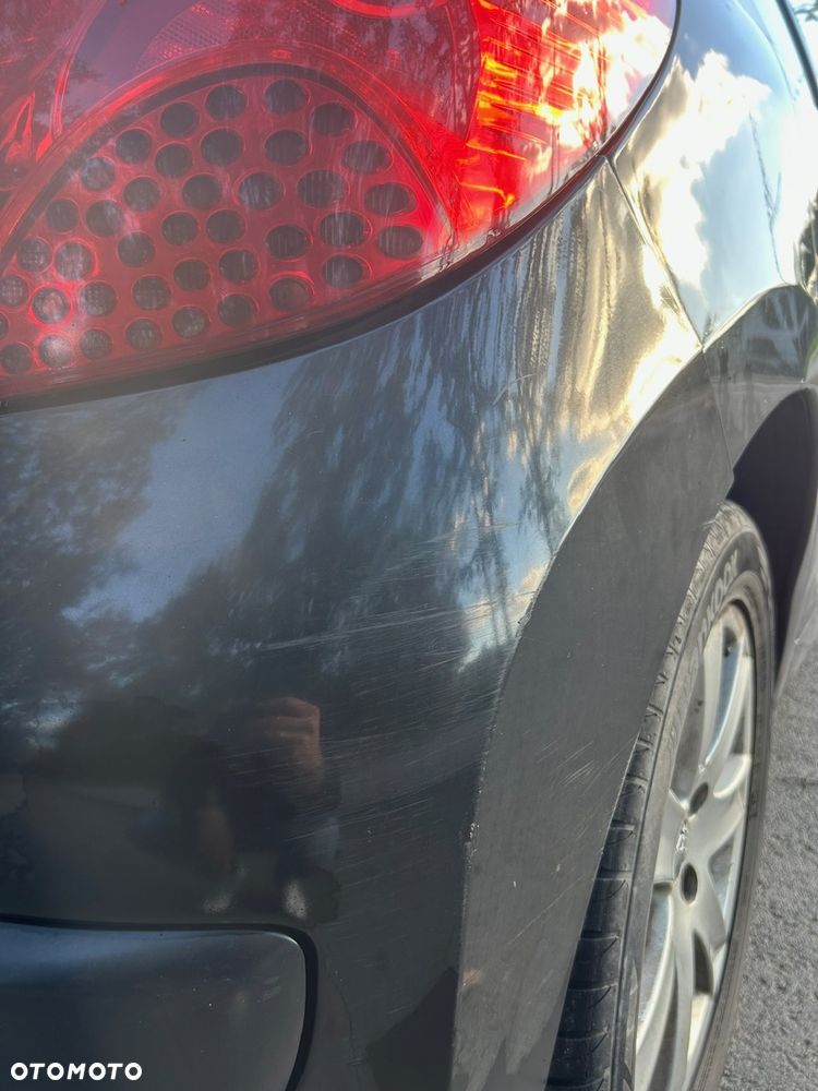 Peugeot 207 - 9