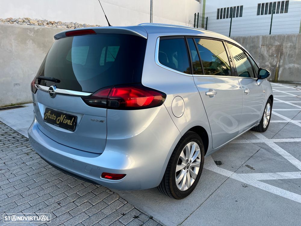 Opel Zafira 1.6 CDTi Executive - 18