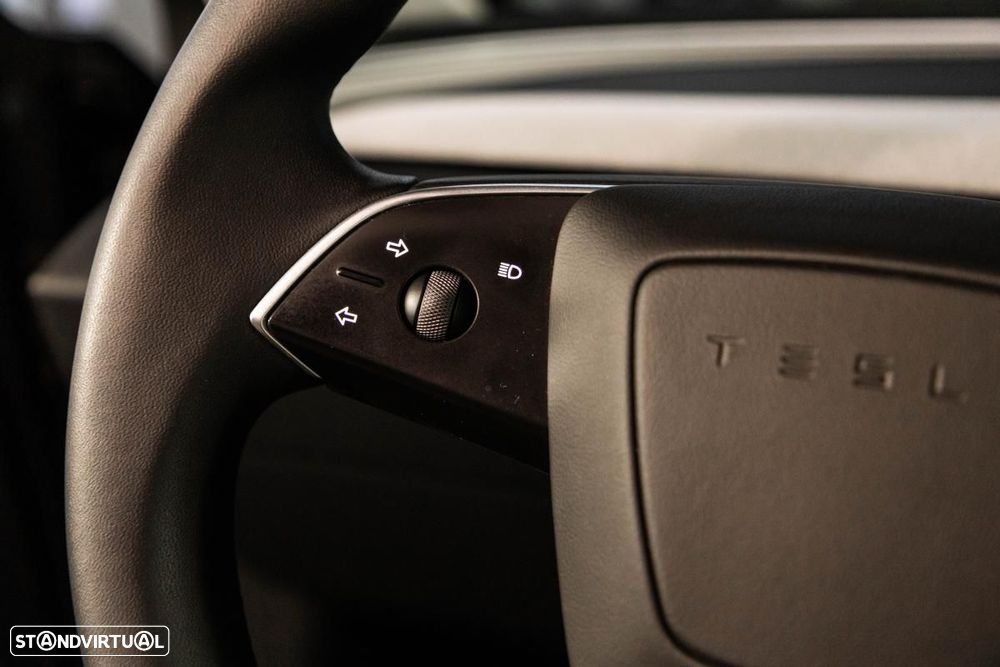 Tesla Model 3 Long Range Tração Integral - 21