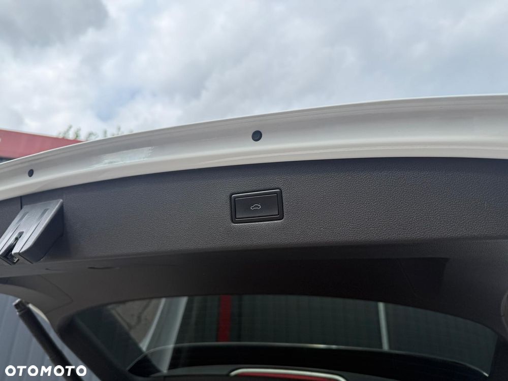 Volkswagen Tiguan Allspace 2.0 TSI 4Mot Highline DSG - 34
