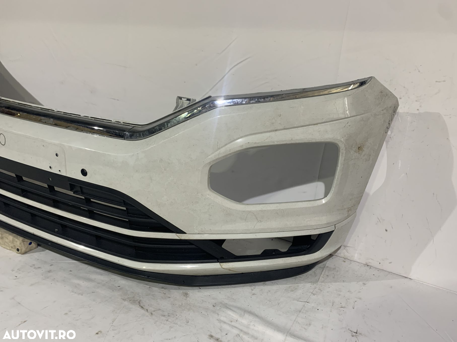 Bara fata VW T-Roc, 2018, 2019, 2020, 2021, cod origine OE 2GA807221J. - 2