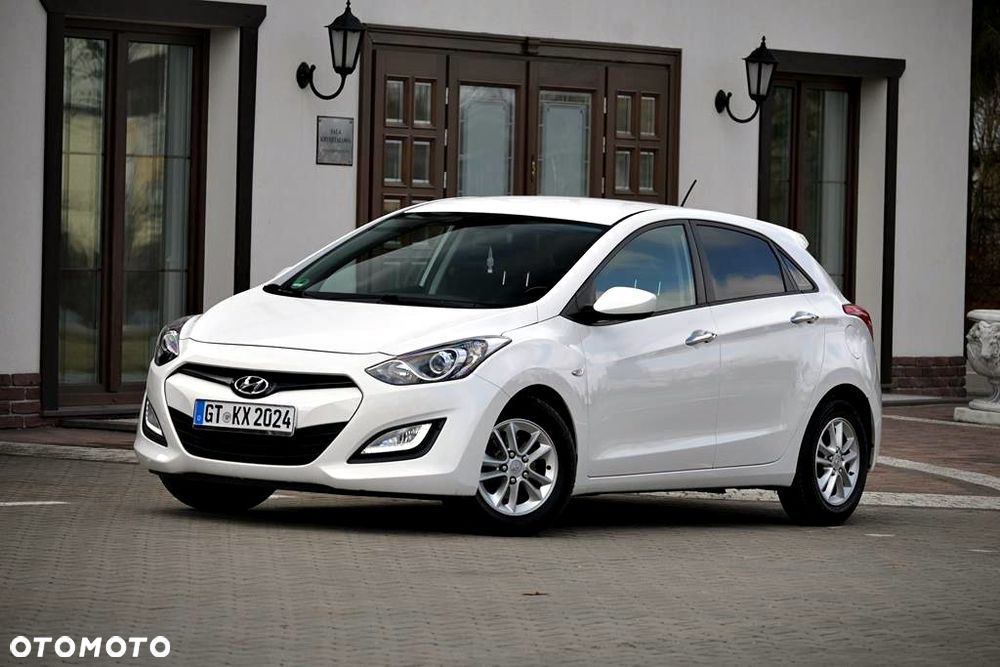 Hyundai i30 1.4 Fifa World Cup Edition - 2