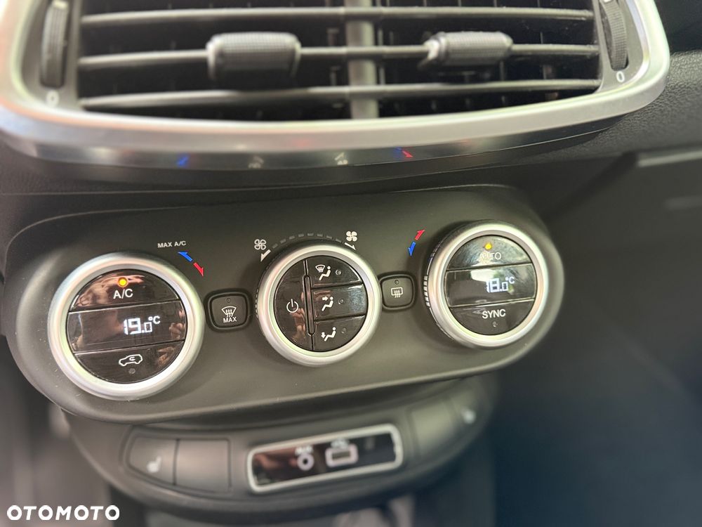 Fiat 500X 1.4 MultiAir 4x2 S&S Lounge - 28