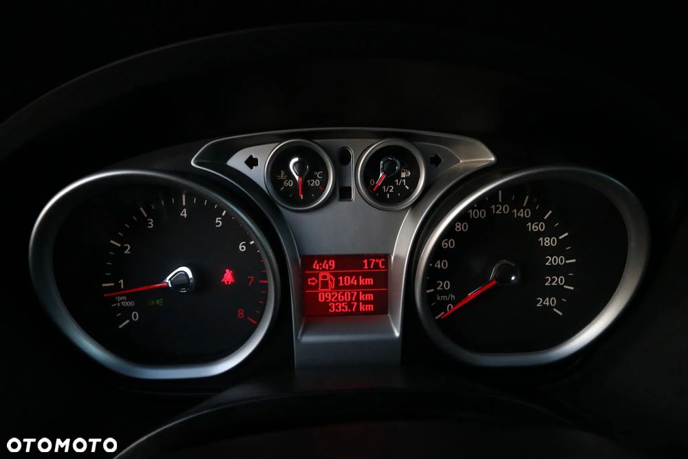 Ford C-MAX 1.8 Titanium - 32