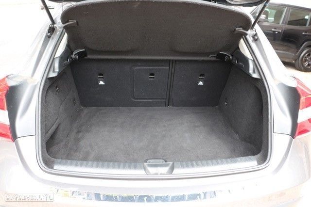 Mercedes-Benz GLA 180 CDI Urban Aut. - 10