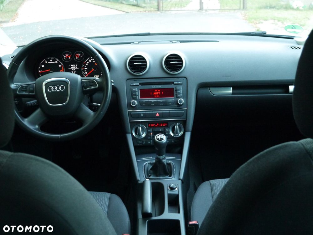 Audi A3 Sportback 1.6 Attraction - 18