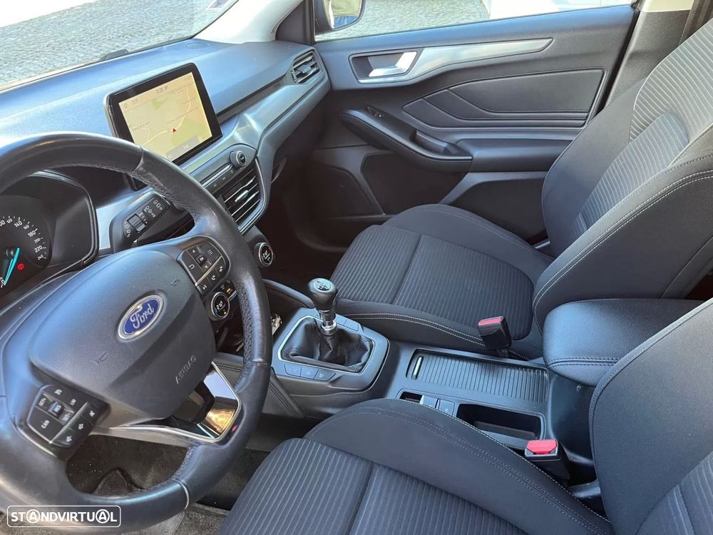 Ford Focus 1.5 TDCi ECOBlue Titanium - 5