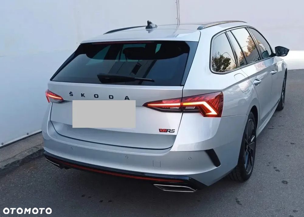 Skoda Octavia 2.0 TDI 4x4 RS DSG - 11