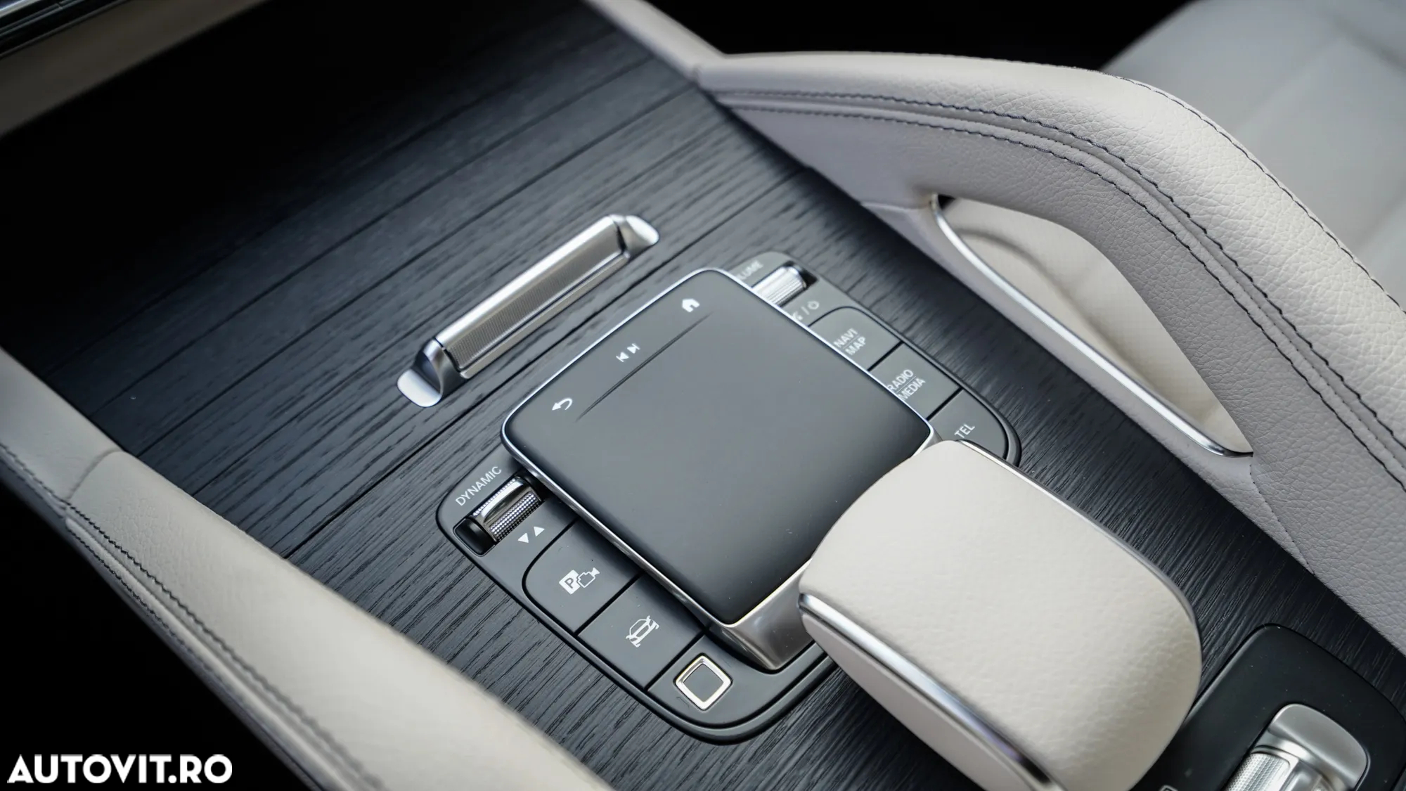 Mercedes-Benz GLS 450 4Matic 9G-TRONIC AMG Line Advanced Plus - 15