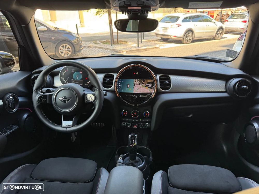 MINI 5 Portas Cooper S Premium JCW Auto - 17