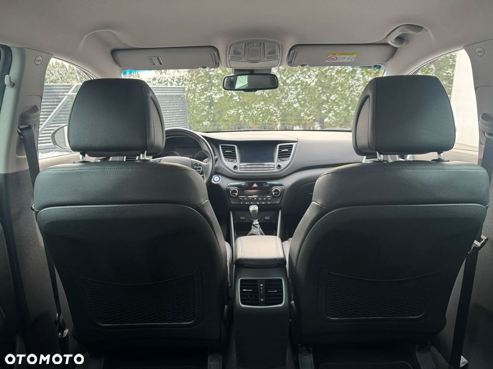 Hyundai Tucson blue 1.7 CRDi 2WD Advantage - 24