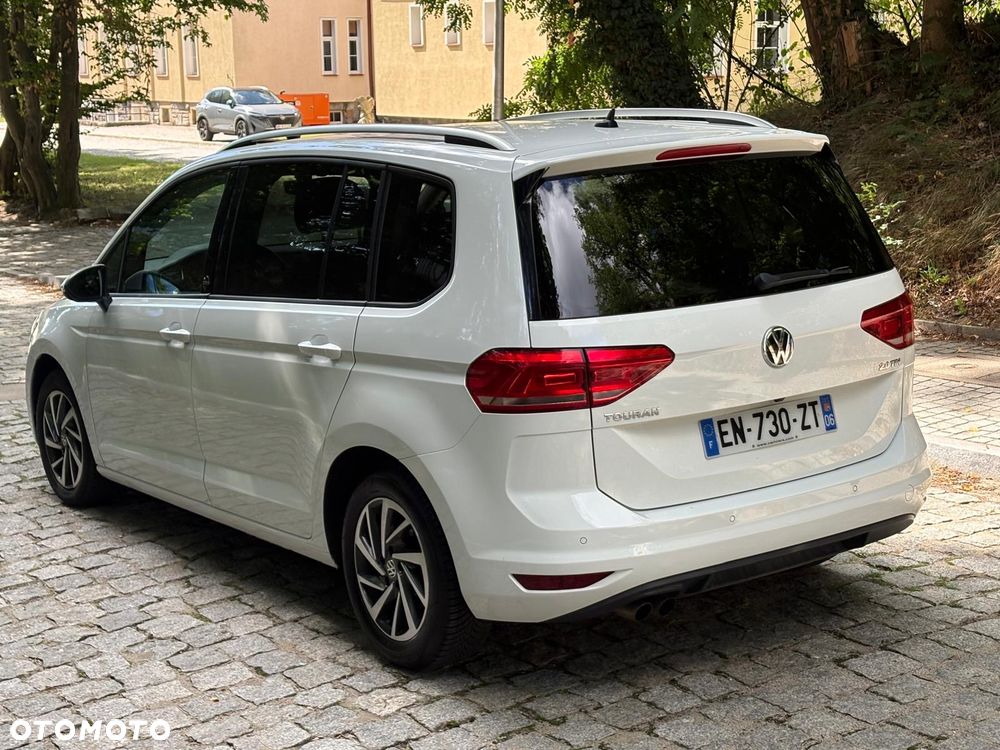 Volkswagen Touran 2.0 TDI SCR (BlueMotion Technology) DSG SOUND - 16