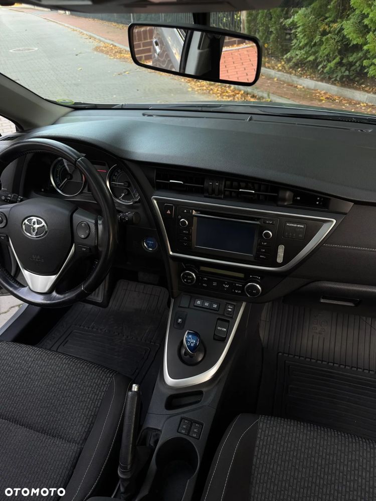 Toyota Auris - 22