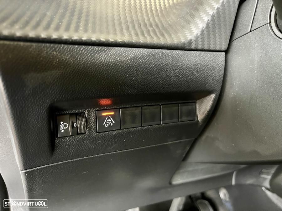 Peugeot 2008 1.2 PureTech Style - 14