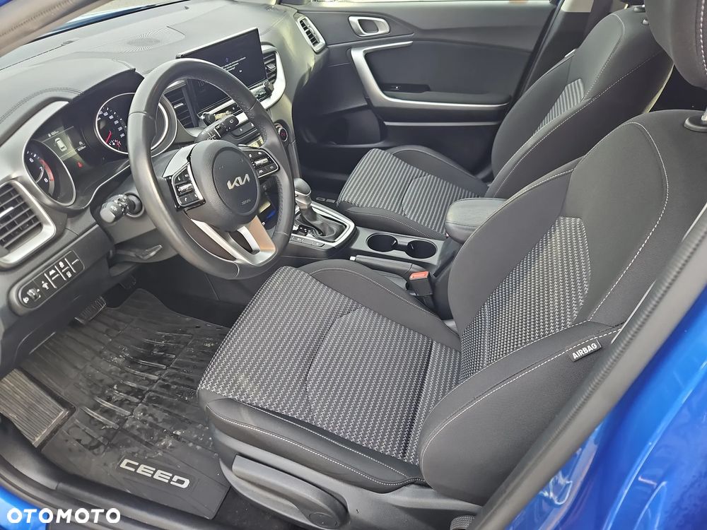 Kia Ceed 1.5 T-GDI M DCT - 9