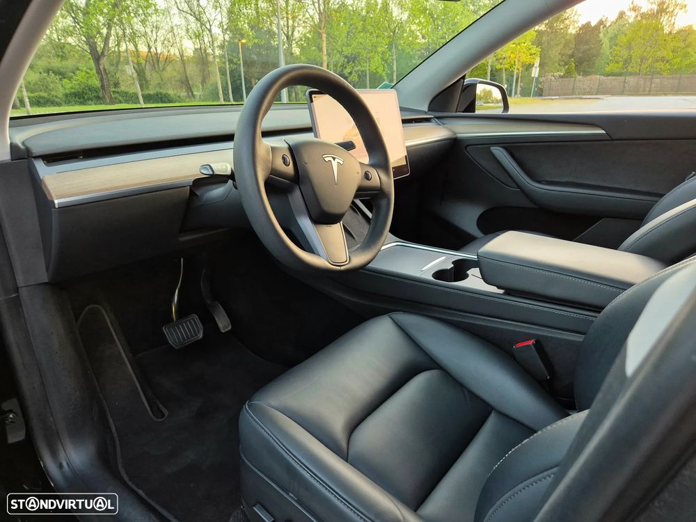 Tesla Model Y Tração Traseira - 15