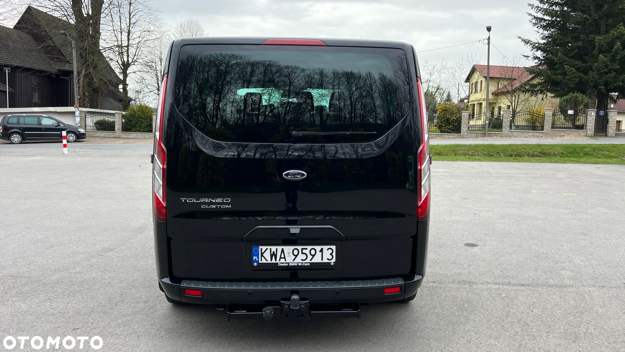 Ford Tourneo Custom 2.0 EcoBlue L1 Titanium - 11