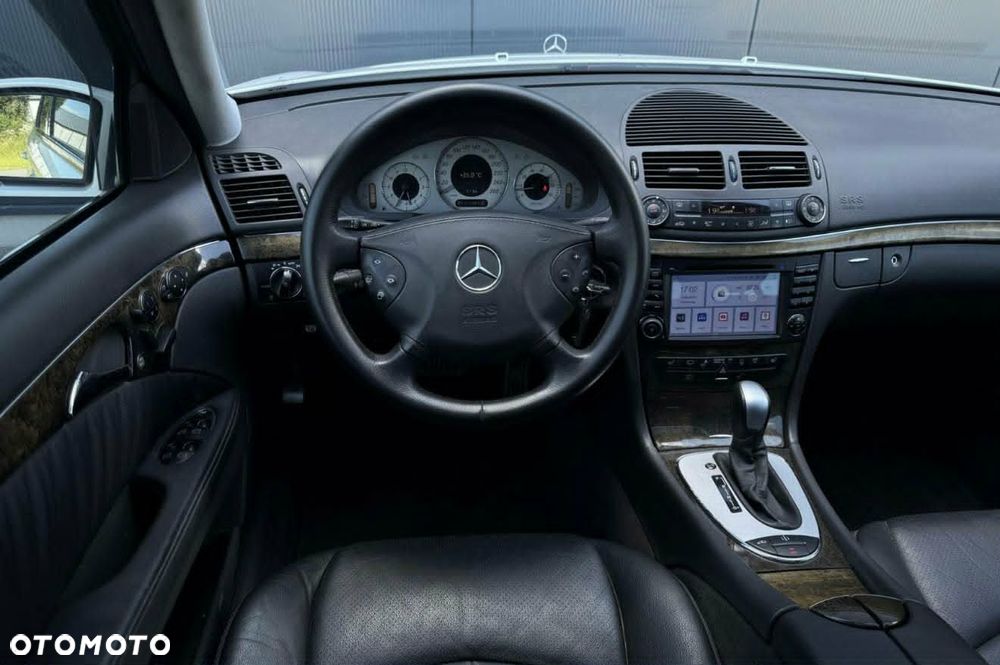 Mercedes-Benz Klasa E 500 Avantgarde Sport Edition AMG - 20