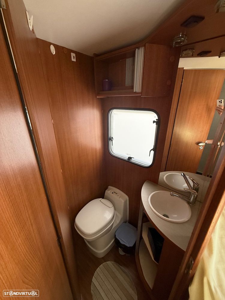 Itineo JC 740 jc 740 luxo 5 lugares 5 dormidas cama grande - 33