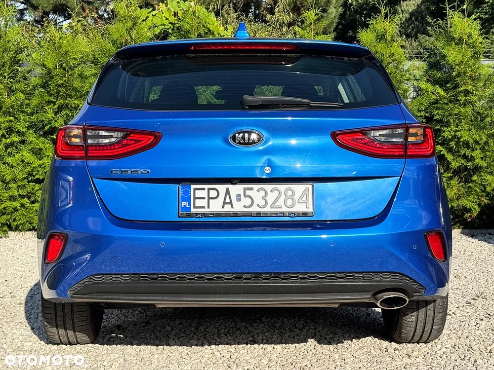 Kia Ceed 1.4 T-GDI DCT OPF Platinum Edition - 13