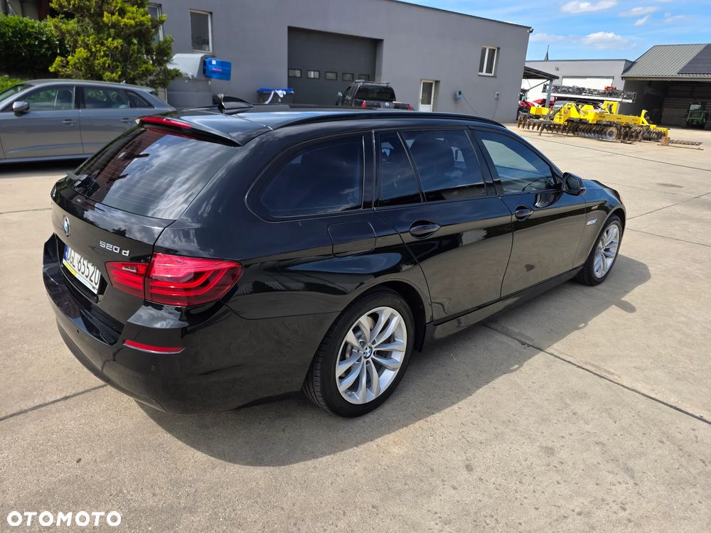 BMW Seria 5 520d xDrive - 3