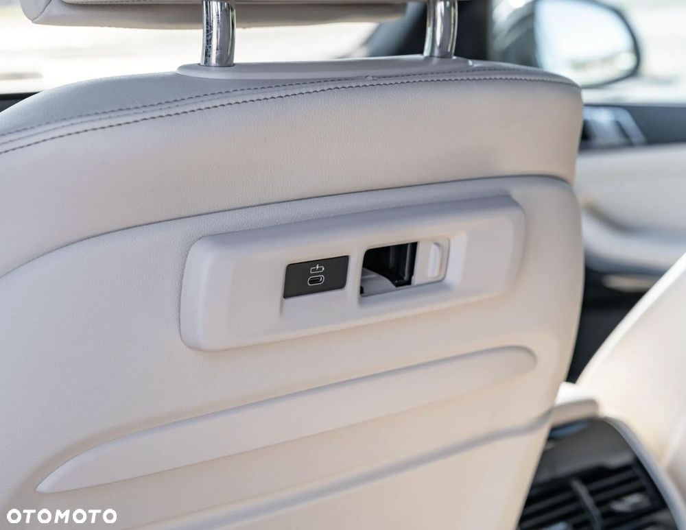 BMW X5 - 25